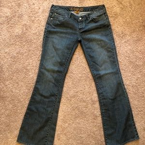 NWOT ladies DC Denim button fly bootcut jeans 31